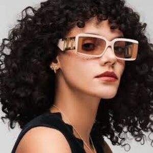 Womens sunglasses t-style rectangle light pink